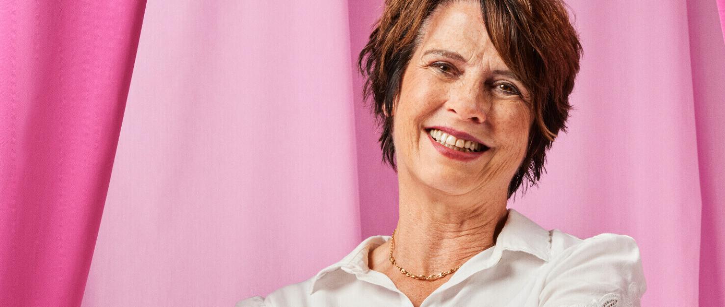 Vrouw met witte blouse